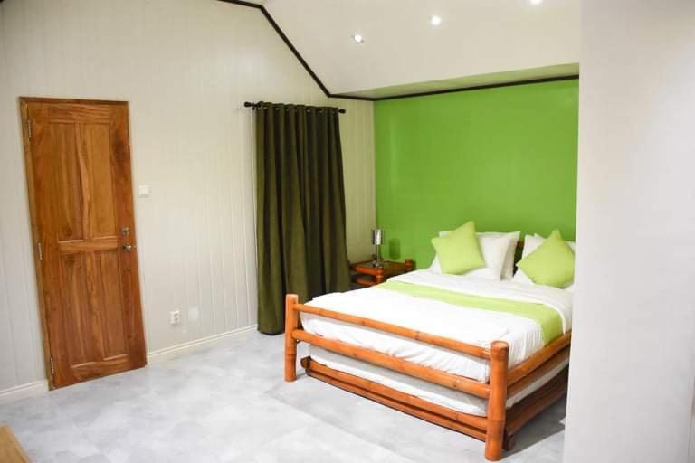 Dreamink Farm Og Myl'S Place Sorsogon Eksteriør bilde
